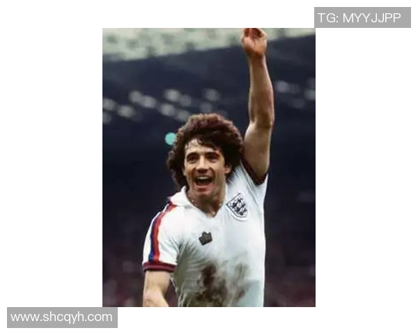 足球明星球衣的价值揭秘及其收藏潜力分析