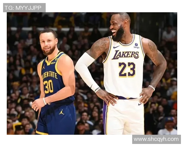 足球明星追逐篮球明星的情感故事与运动场上的友谊碰撞